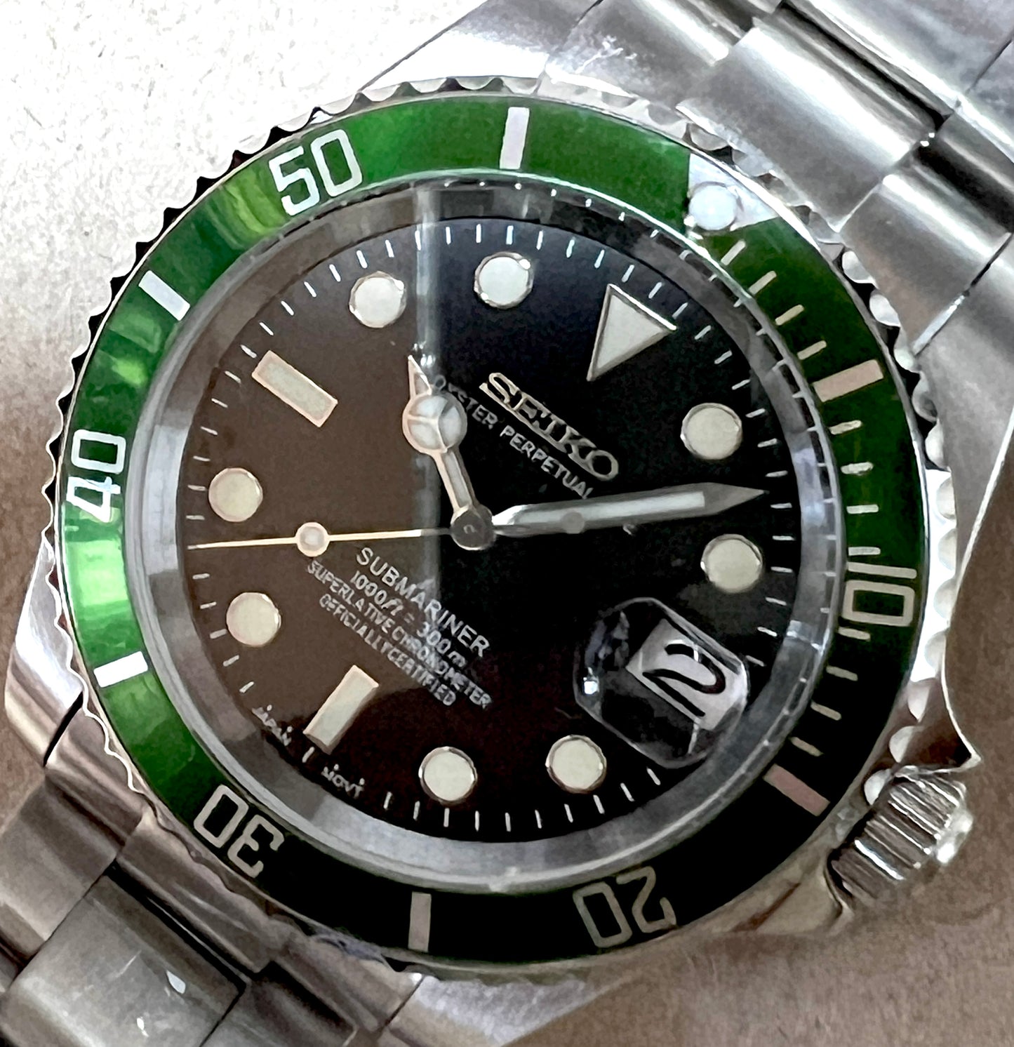 SEIKOMOD|VINTAGE SUBMARINER 16610LV LIME GREEN BEZEL HOMAGE 40mm